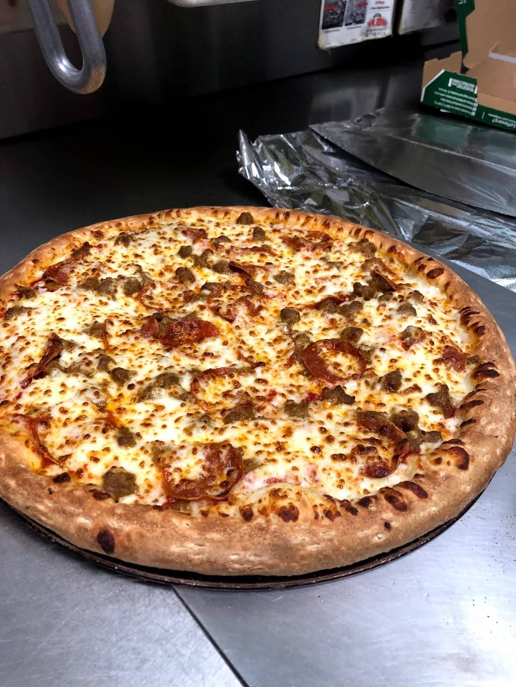 Papa Johns Pizza | restaurant | 37115 Gratiot Ave, Clinton Twp, MI 48036, USA | 5864169500 OR +1 586-416-9500