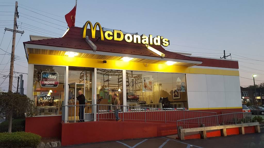 McDonalds | cafe | 10 W Sunrise Hwy, Valley Stream, NY 11581, USA | 5168233475 OR +1 516-823-3475