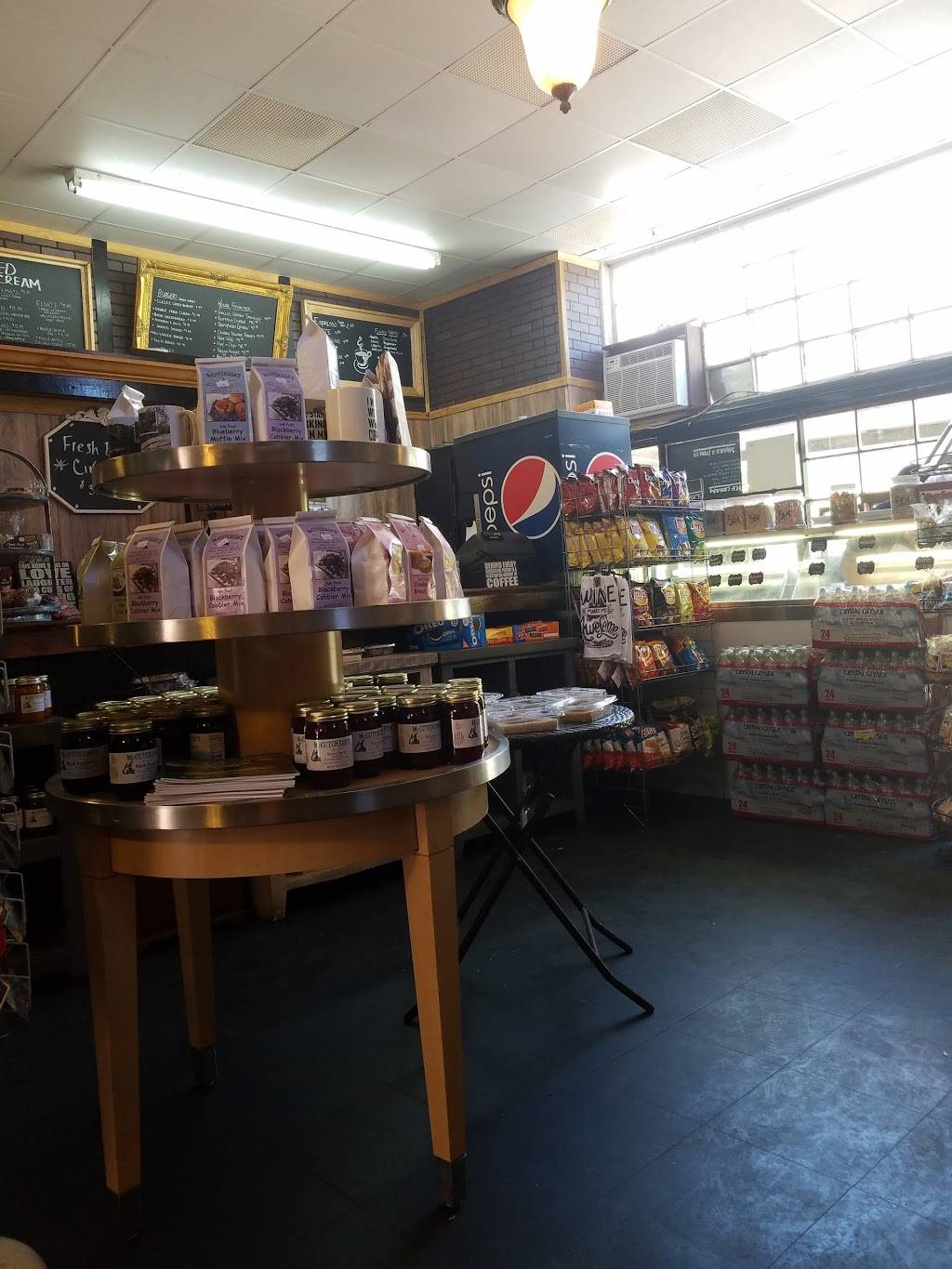 Coffee Mill | restaurant | 140 Potomac St, Harpers Ferry, WV 25425, USA | 3045351257 OR +1 304-535-1257