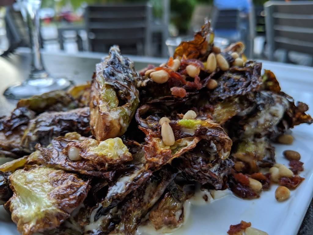 Olis Fashion Cuisine | night club | 10610 Forest Hill Blvd #20, Wellington, FL 33414, USA | 5617922220 OR +1 561-792-2220