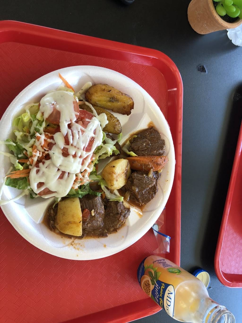 La Completa Latina | restaurant | 650 NE 79th St, Miami, FL 33138, USA | 7865366177 OR +1 786-536-6177