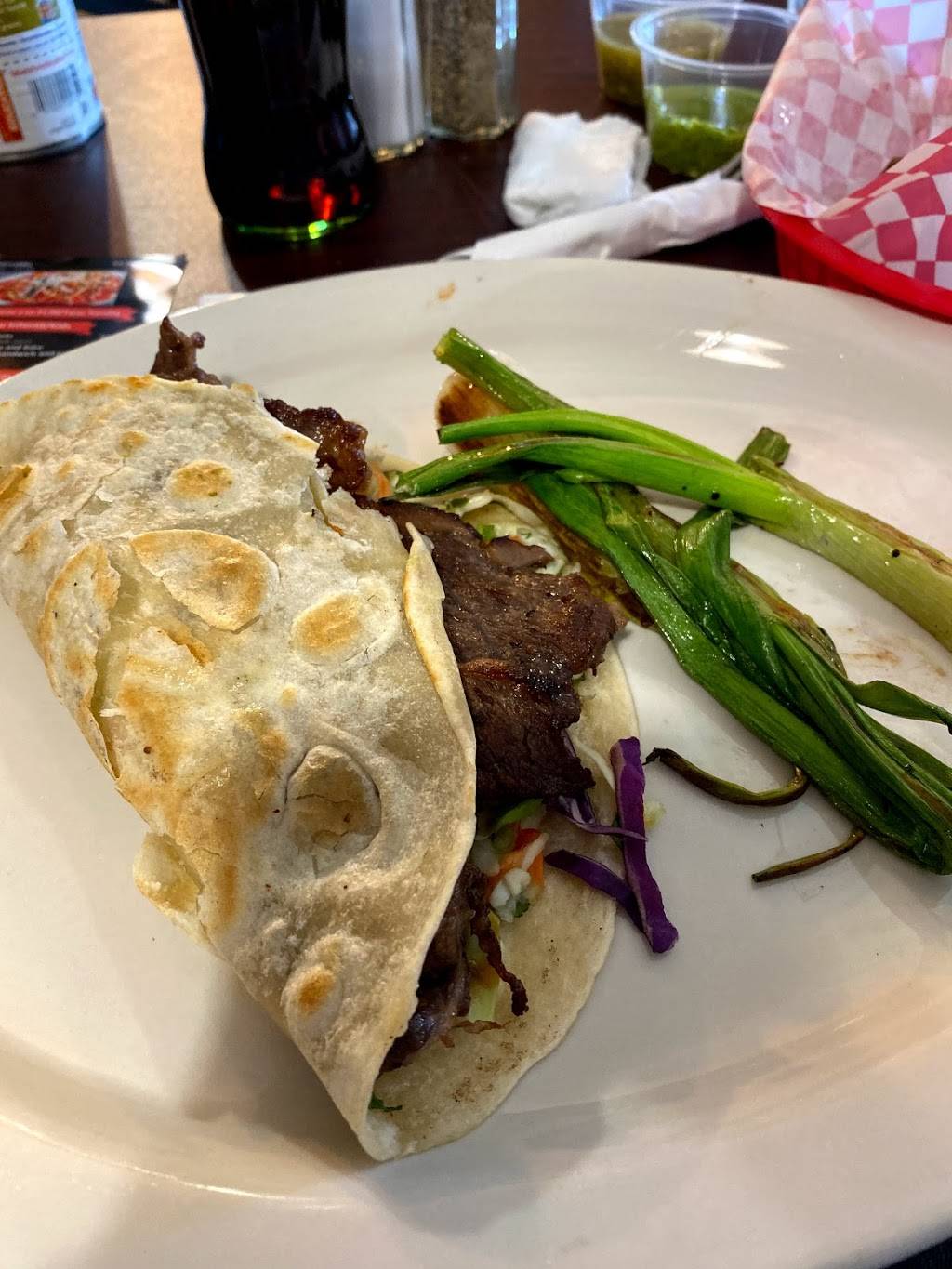 Antojitos "Al Pasar Me Quedo" | restaurant | 1208 S 24th St, Omaha, NE 68108, USA | 5318672754 OR +1 531-867-2754