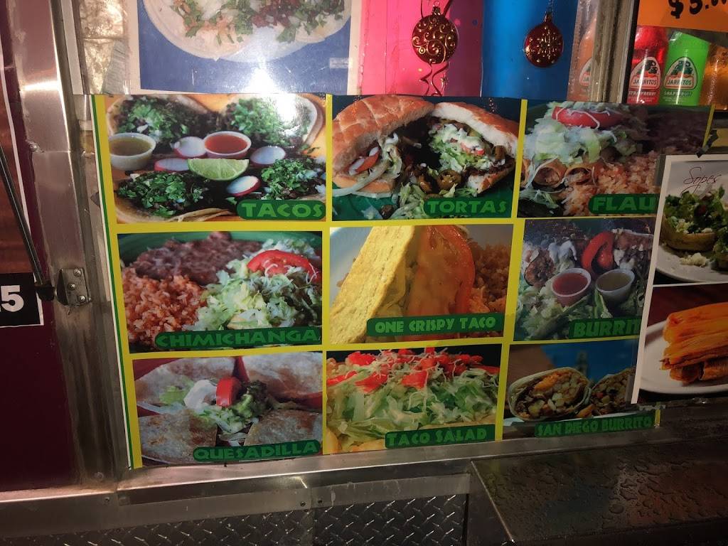 Mi Pueblito Food Truck | restaurant | Lynden, WA 98264, USA | 3602208415 OR +1 360-220-8415