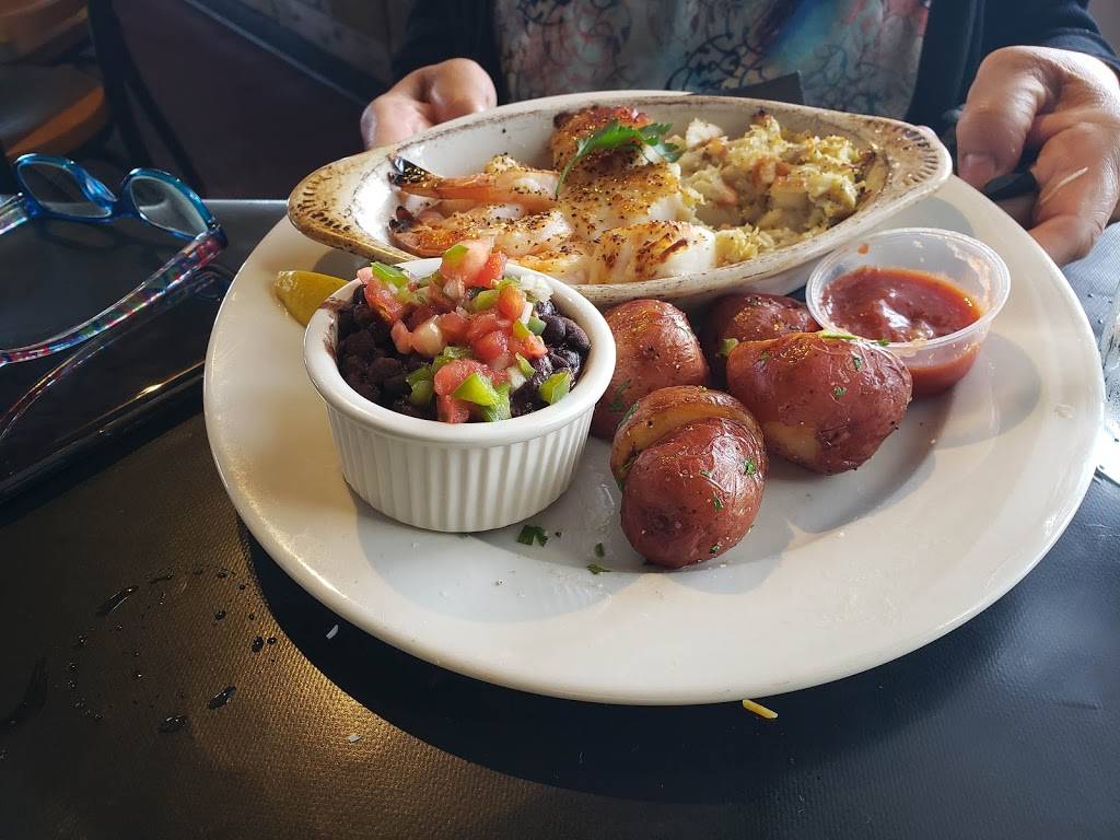 The Deadrise | restaurant | 100 McNair Dr, Hampton, VA 23651, USA | 7577887190 OR +1 757-788-7190