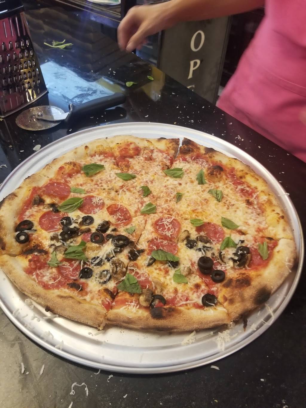 Ironstone New York Pizzeria | restaurant | 5445 Patrick Way, Birmingham, AL 35235, USA | 2056550645 OR +1 205-655-0645