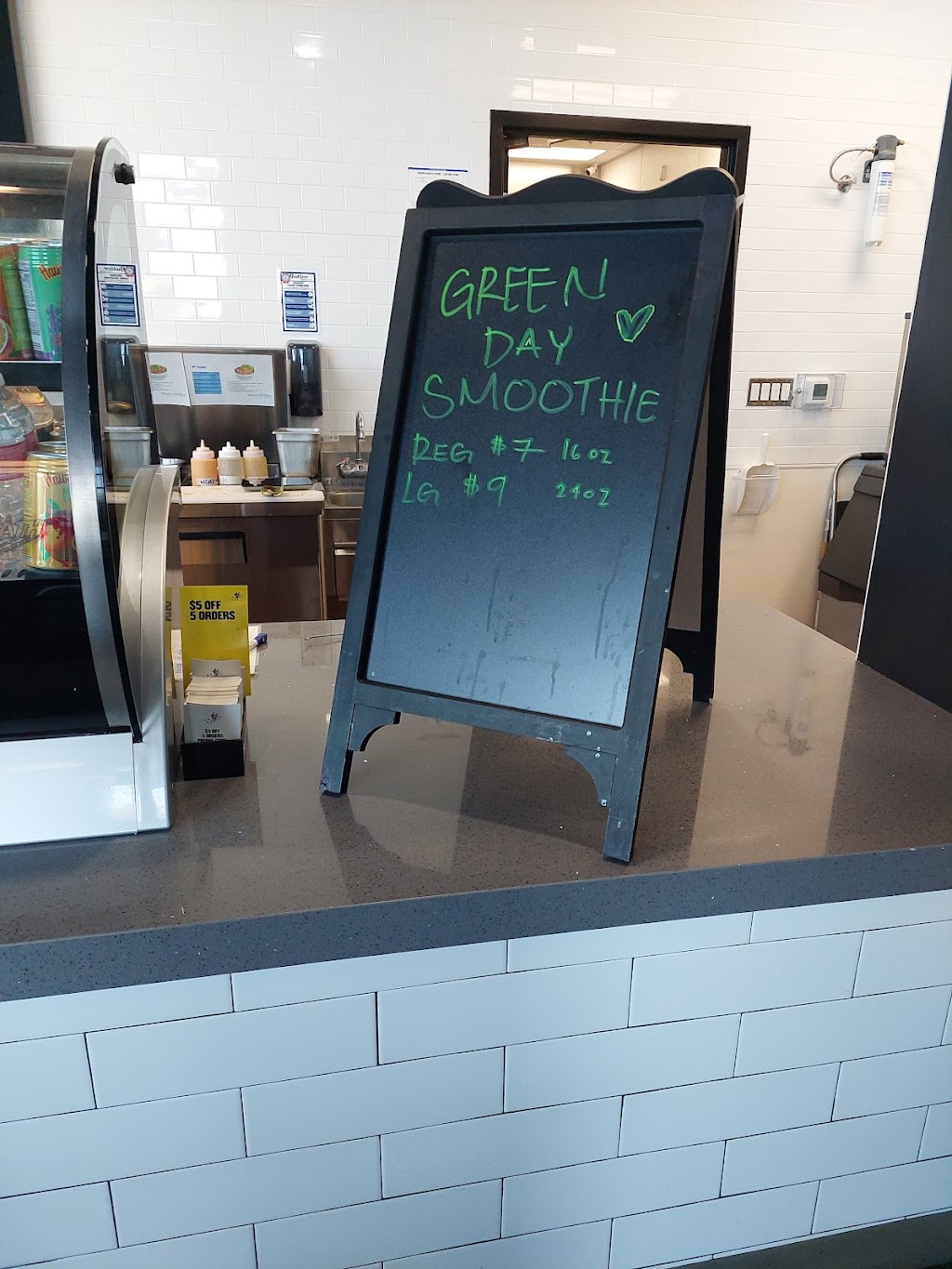 Bowlology | restaurant | 3459 St Rose Pkwy Suite 110, Henderson, NV 89052, USA | 7024835518 OR +1 702-483-5518