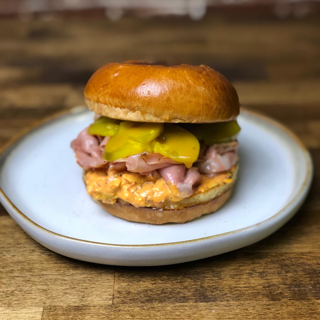 016 Restaurant & Sandwich Shop | restaurant | 5077 N Lincoln Ave, Chicago, IL 60625, USA | 7732717006 OR +1 773-271-7006