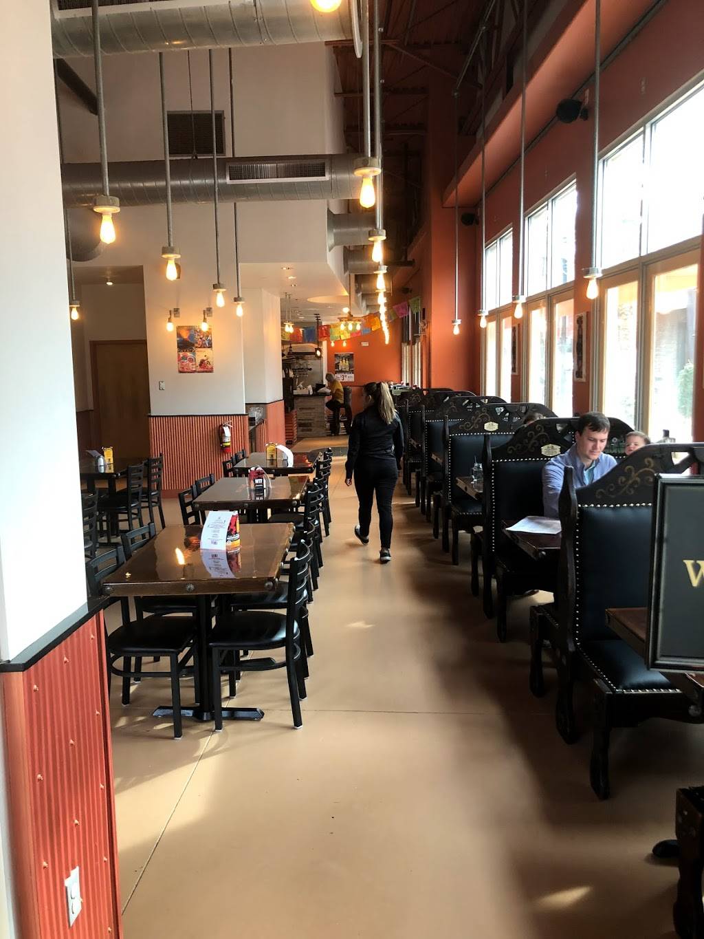 La Hacienda Street Food &Tequila | restaurant | 9200 Stony Point Pkwy #146, Richmond, VA 23235, USA | 8047672917 OR +1 804-767-2917