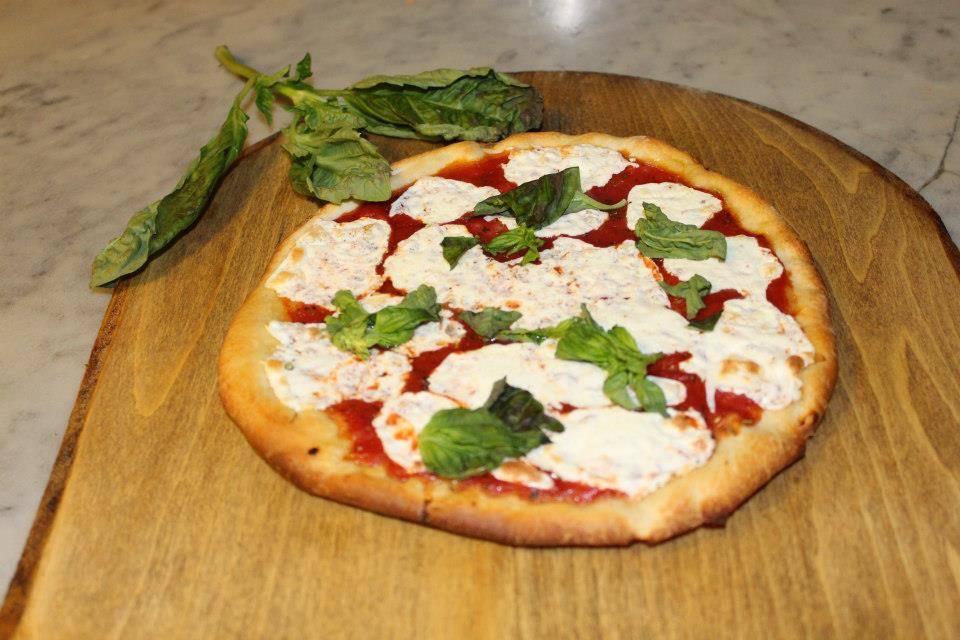 Luigis Pizzeria | restaurant | 8502 3rd Ave, Brooklyn, NY 11209, USA | 7184913900 OR +1 718-491-3900