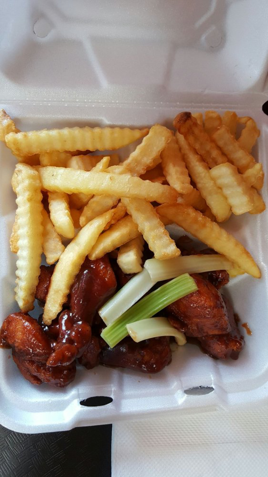 Americas Best wings | restaurant | 3330 S Crater Rd suite 28, Petersburg, VA 23805, USA | 8042035063 OR +1 804-203-5063