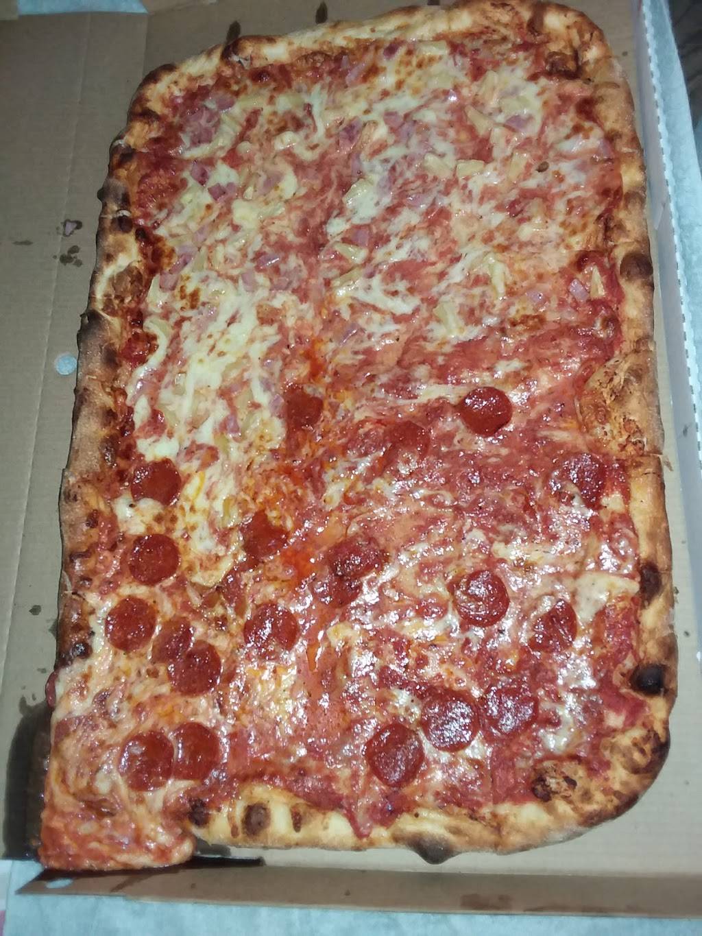 Wild Olive Pizzeria Artisan Sandwiches & Pizza | restaurant | 699 Sumner Ave, Springfield, MA 01108, USA | 4137888791 OR +1 413-788-8791