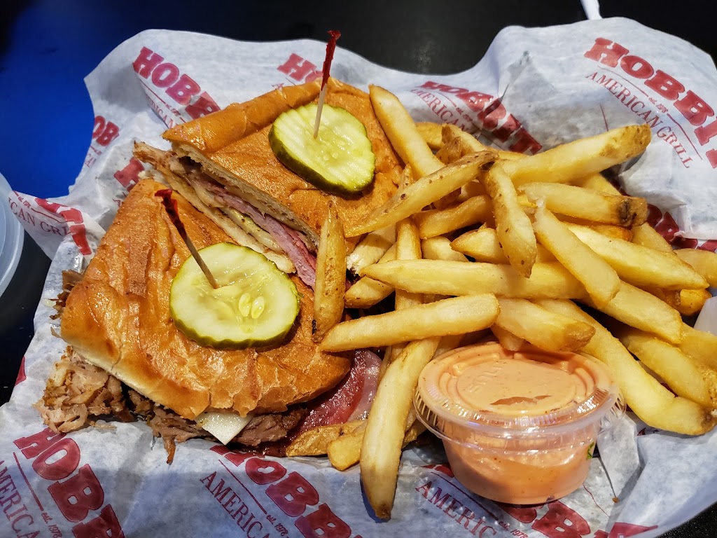 Hobbit American Grill | restaurant | 2020 W Pensacola St #280, Tallahassee, FL 32304, USA | 8505761009 OR +1 850-576-1009