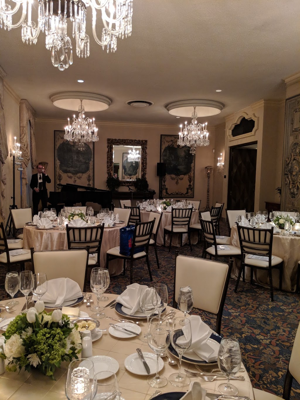 Capital City Club | restaurant | 7 John Portman Blvd NW, Atlanta, GA 30303, USA | 4045238221 OR +1 404-523-8221