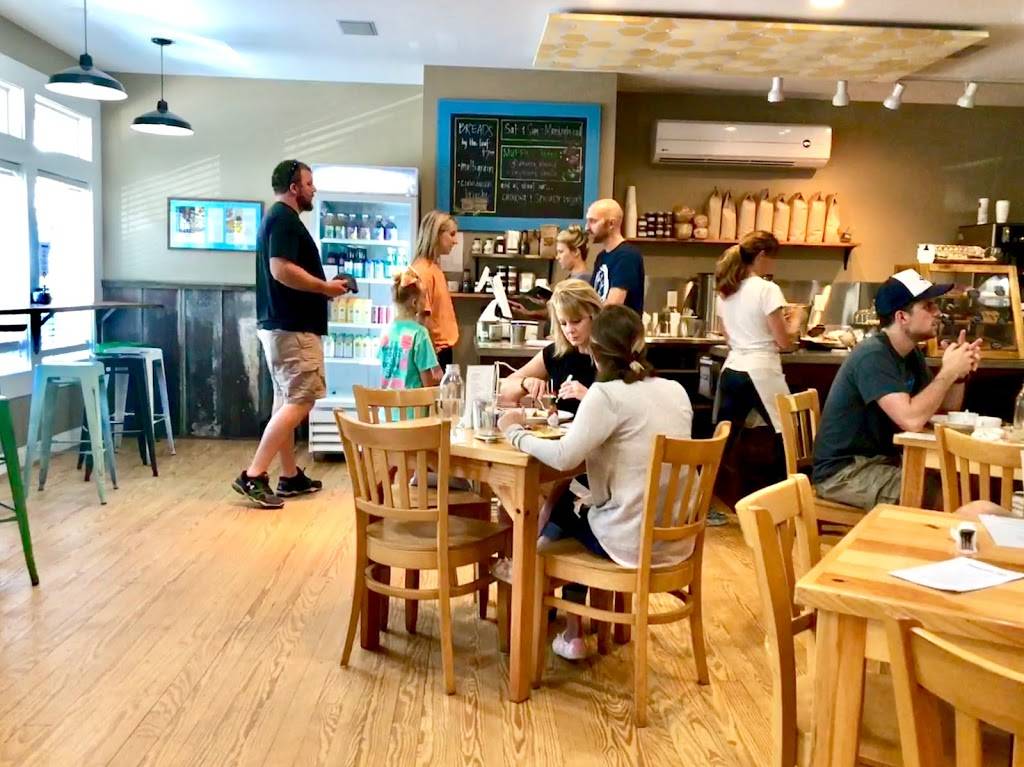 Honey and Salt | restaurant | 2730 Greenville Hwy, Flat Rock, NC 28731, USA | 8286768322 OR +1 828-676-8322