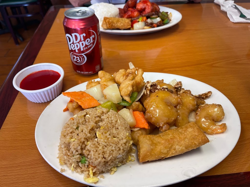 PEKING GARDEN Chinese Cuisine | restaurant | 11400 Sean Haggerty Dr #301, El Paso, TX 79934, USA | 9152496606 OR +1 915-249-6606
