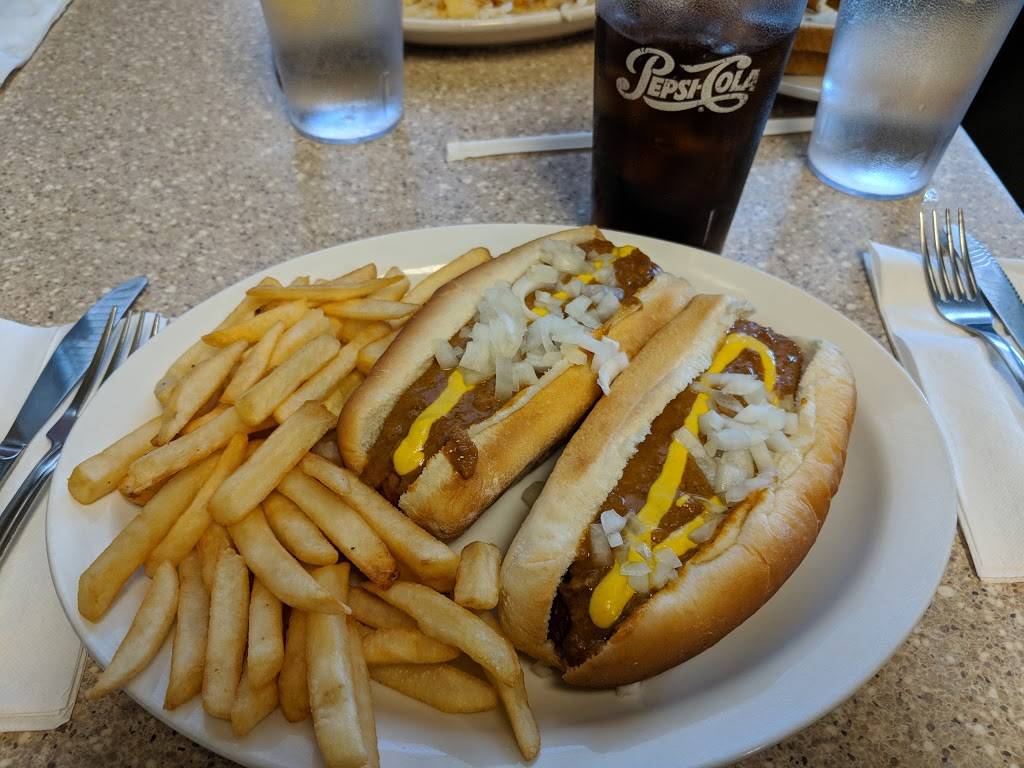 Marks Midtown Coney Island | restaurant | 529 E Michigan Ave, Saline, MI 48176, USA | 7344291755 OR +1 734-429-1755
