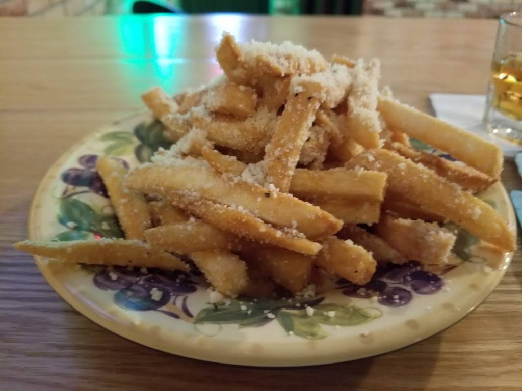 Kelly Brothers Irish Pub | restaurant | 3045 N Federal Hwy, Fort Lauderdale, FL 33306, USA | 9546302856 OR +1 954-630-2856