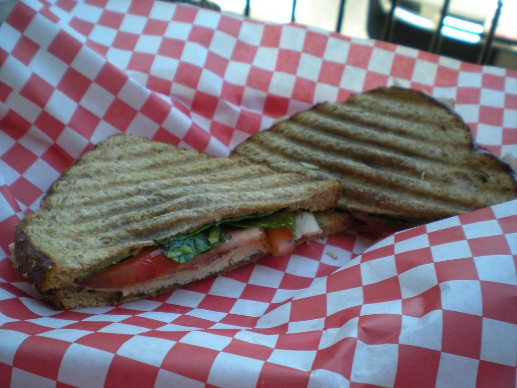 Little RED Bistro | cafe | 690 Gregory Ln Ste #4, Pleasant Hill, CA 94523, USA | 9259548274 OR +1 925-954-8274