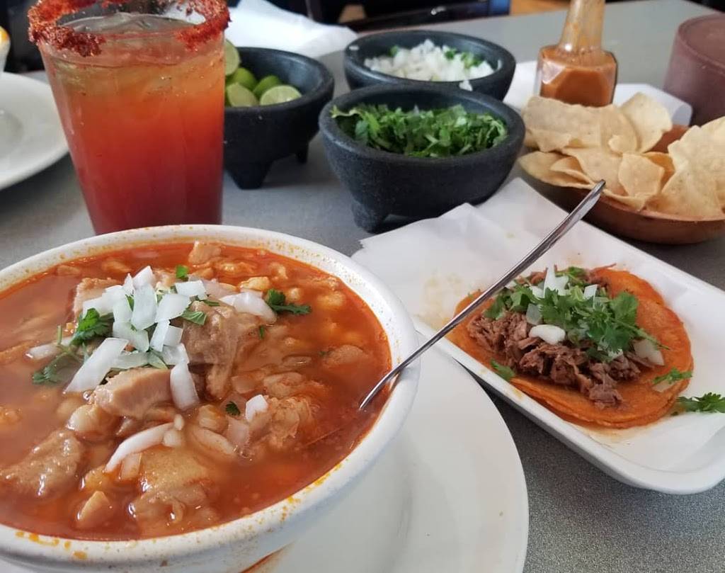 Birrieria Y Menuderia Guadalajara | restaurant | 396 Broadway, Chula Vista, CA 91910, USA | 6196911012 OR +1 619-691-1012