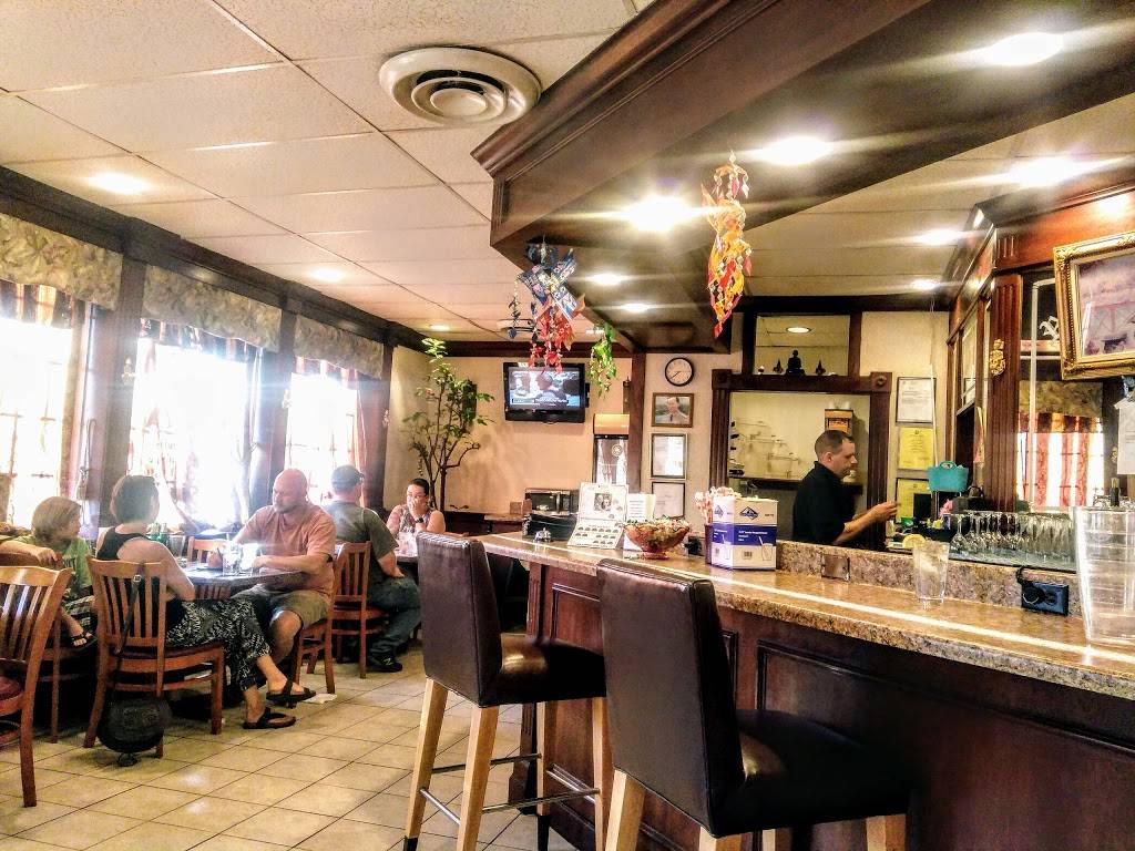 Thunwa Thai | restaurant | 10 S Commerce Ave, Front Royal, VA 22630, USA | 5406310616 OR +1 540-631-0616