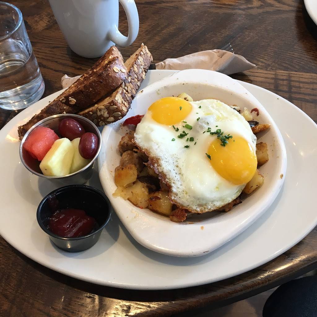 First Watch - Portage Crossing | restaurant | 2051 Portage Trail, Cuyahoga Falls, OH 44223, USA | 2343340124 OR +1 234-334-0124