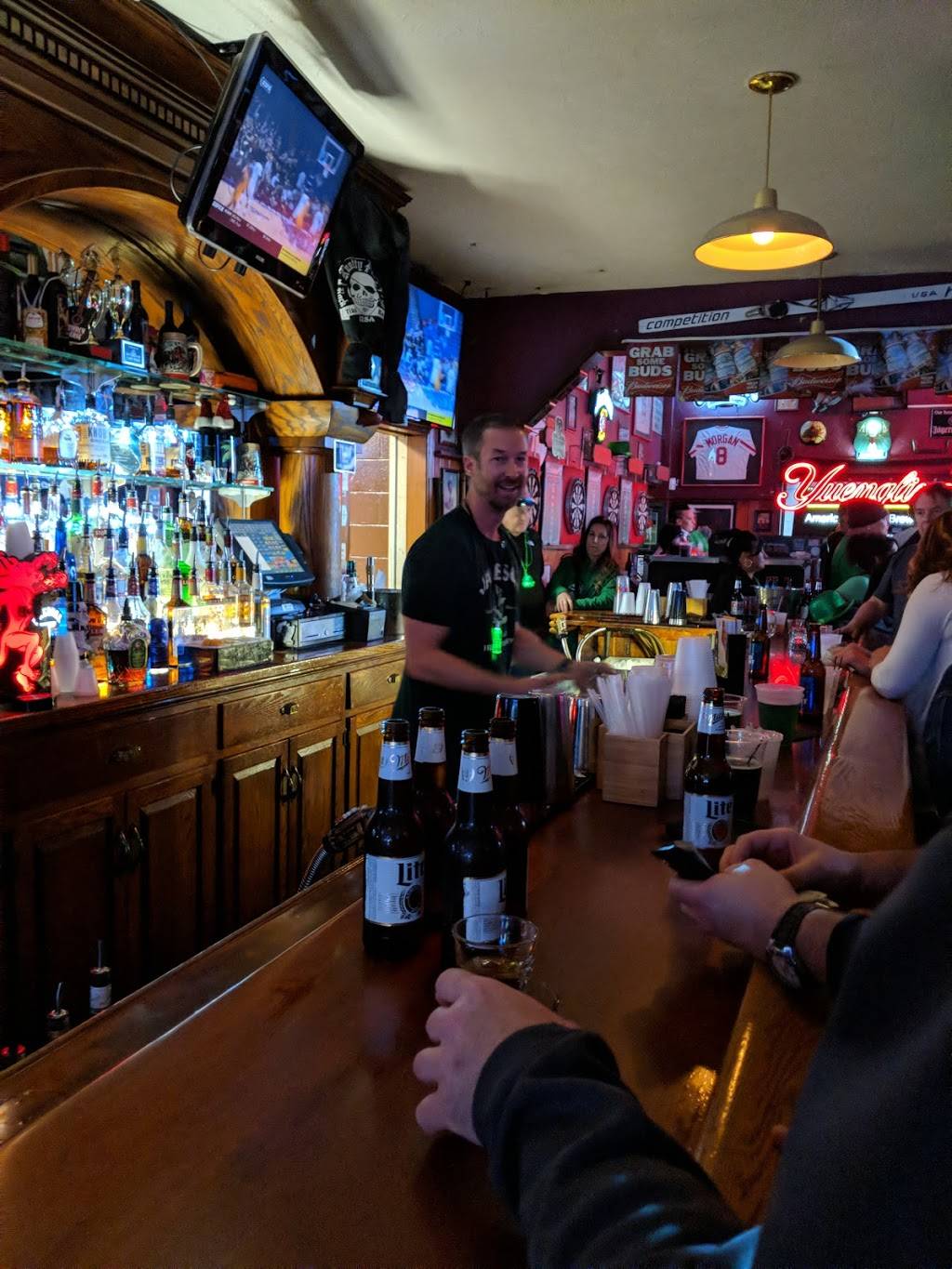 Knotty Pine Bar | night club | 6947 Cheviot Rd, Cincinnati, OH 45247, USA | 5137413900 OR +1 513-741-3900