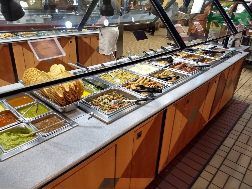 Hacienda Vallarta Mexican Buffet & Bakery | restaurant | 7200 Bandera Rd, San Antonio, TX 78238, USA | 2105097500 OR +1 210-509-7500