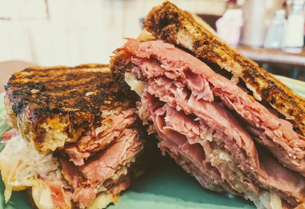 Bittersweet Cafe | restaurant | 112 S Saginaw St, Holly, MI 48442, USA | 2483280800 OR +1 248-328-0800