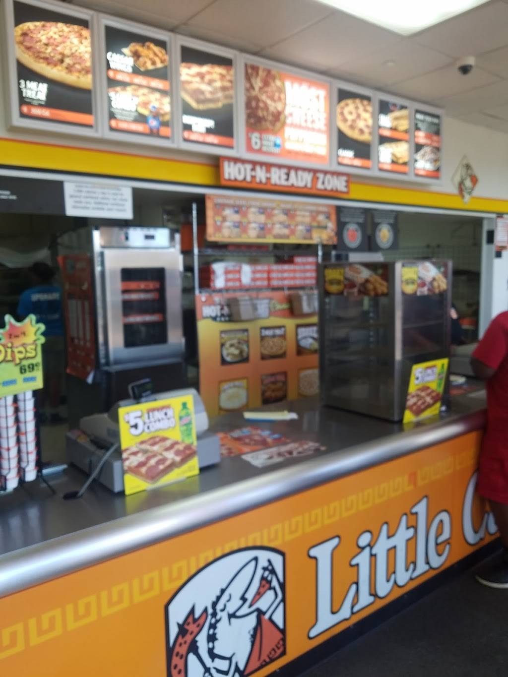 Little Caesars Pizza | meal takeaway | 2231 W Ledbetter Dr, Dallas, TX 75224, USA | 2143304800 OR +1 214-330-4800