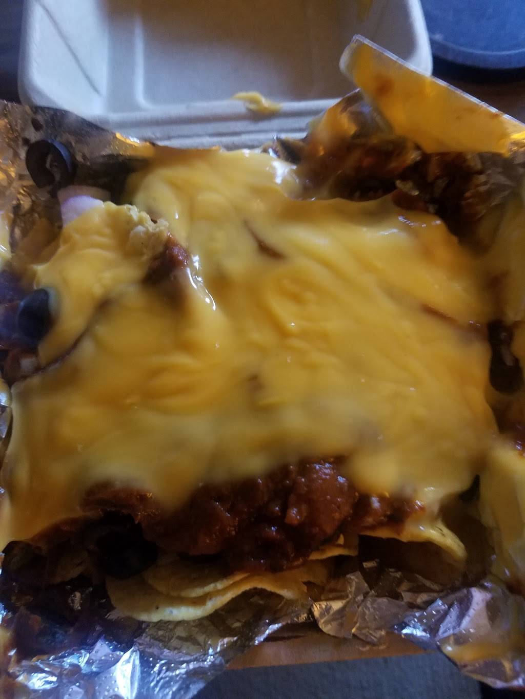 Blazzin Pizza | restaurant | 212 NE 164th Ave, Vancouver, WA 98684, USA | 3602562799 OR +1 360-256-2799