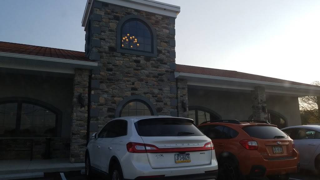 Calabria Italian Restaurant | restaurant | 6646 Penn Ave, Wernersville, PA 19565, USA | 6106933127 OR +1 610-693-3127