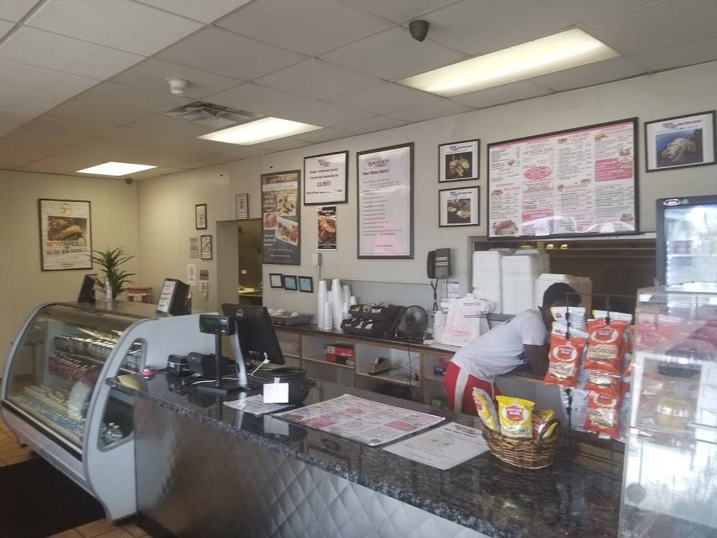 Bread Basket Deli | restaurant | 20709 Kelly Rd, Eastpointe, MI 48021, USA | 5862855450 OR +1 586-285-5450