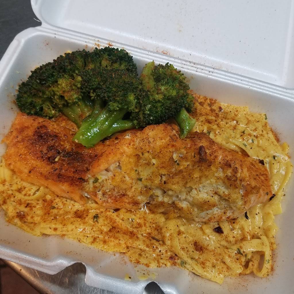 Tay’s Soul Food | restaurant | 901 Bridge St, Philadelphia, PA 19124, USA | 2154377514 OR +1 215-437-7514