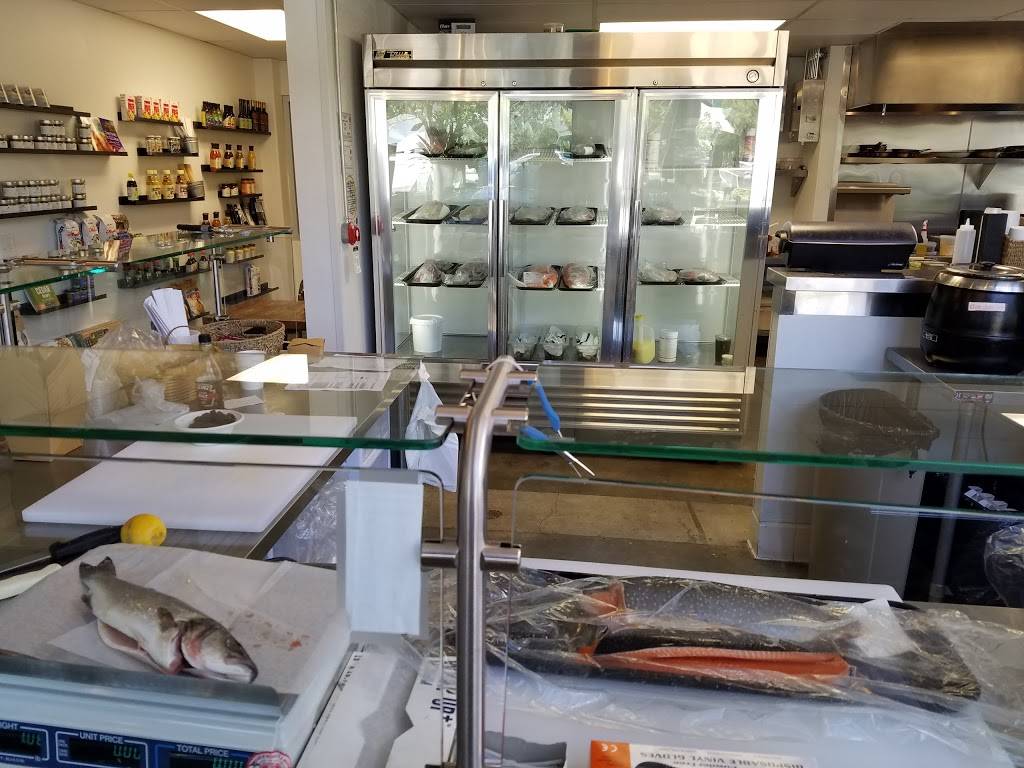 Kanaloa Seafood | restaurant | 5163, 251 Lombard St, Oxnard, CA 93030, USA | 8059665159 OR +1 805-966-5159