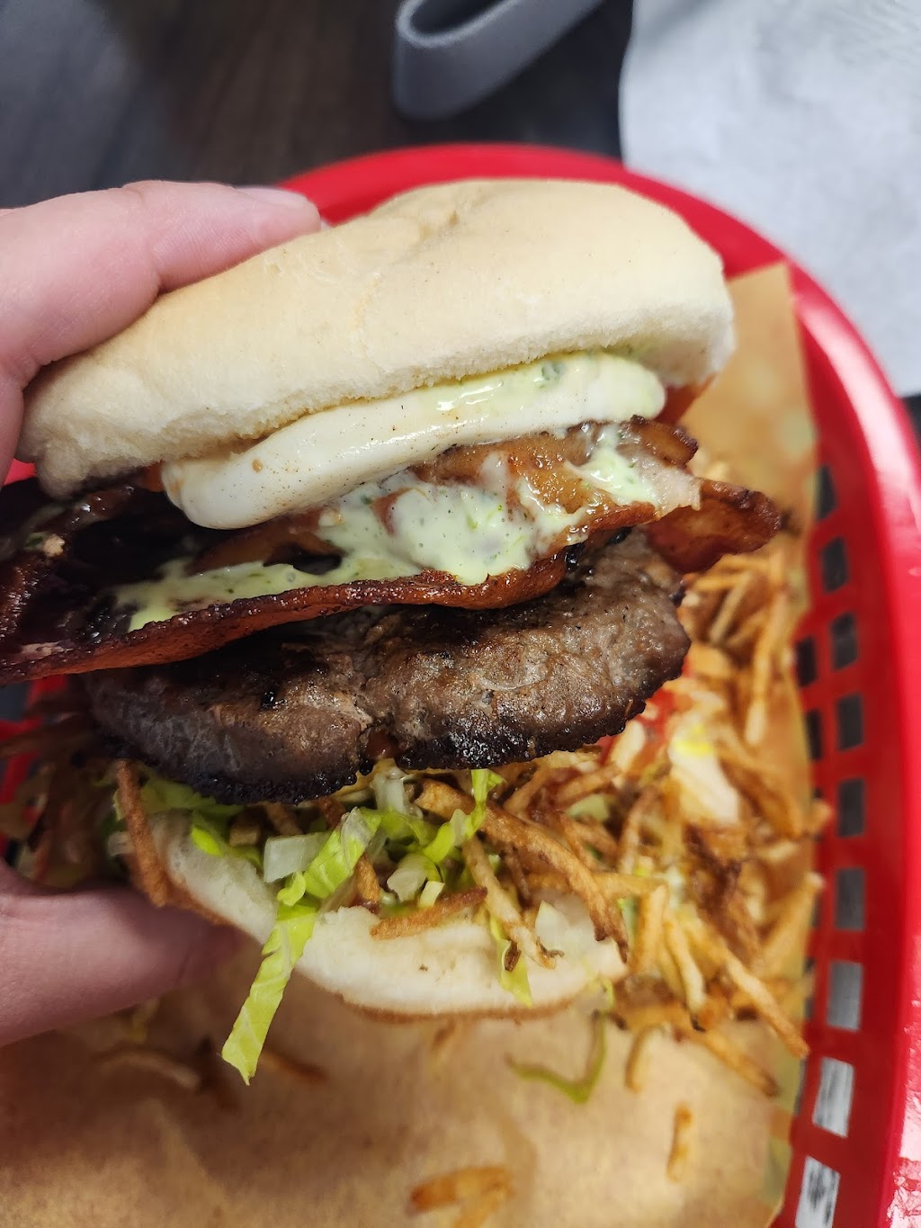 VBurger | restaurant | 1669 W 9000 S, West Jordan, UT 84088, USA | 8013473511 OR +1 801-347-3511