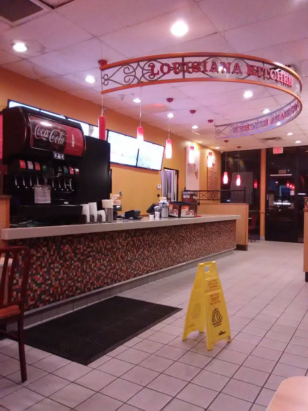 Popeyes Louisiana Kitchen | restaurant | 100 Chester Ave, Bakersfield, CA 93301, USA | 6618618422 OR +1 661-861-8422