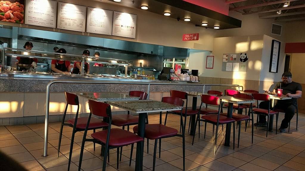 Panda Express | meal takeaway | 2491 S Market St, Gilbert, AZ 85297, USA | 4809172261 OR +1 480-917-2261