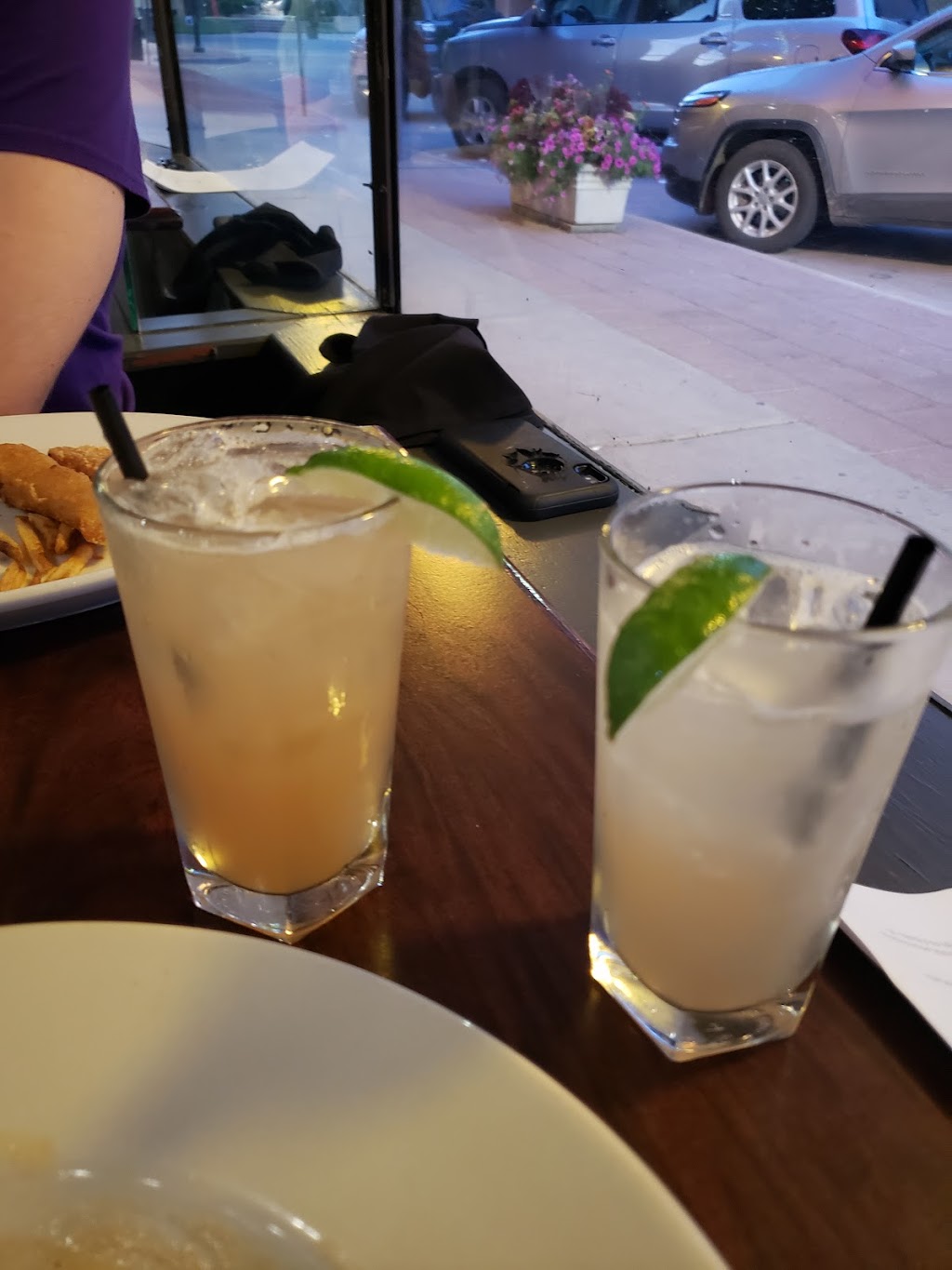 Cypress Street Station | restaurant | 158 Cypress St, Abilene, TX 79601, USA | 3256763463 OR +1 325-676-3463