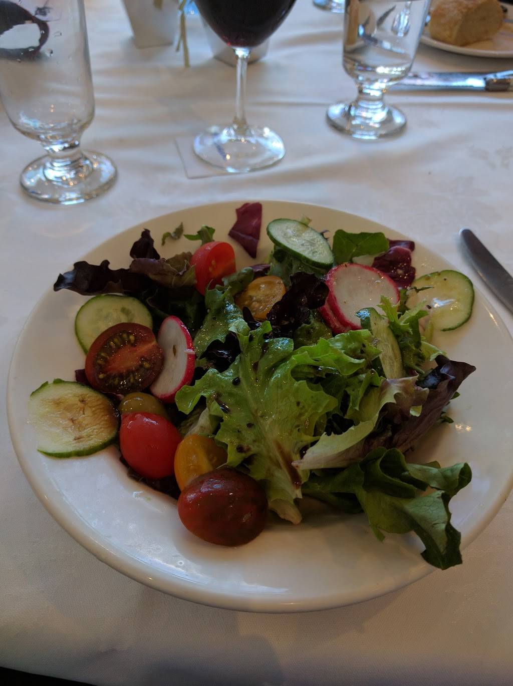 Restaurant Gualdieri | restaurant | 2016 Boulevard René-Laennec, Laval, QC H7M 4J8, Canada | 4506699759 OR +1 450-669-9759