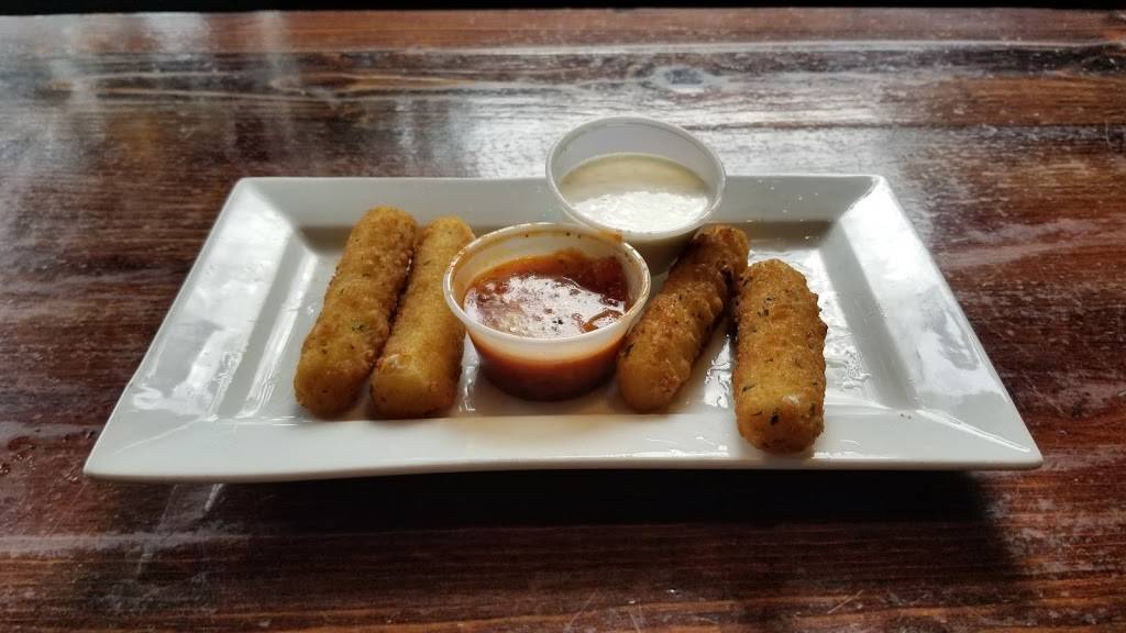 Renos Pizza & Italian Restaurant | restaurant | 119 E Main St, Gibsonville, NC 27249, USA | 3364499220 OR +1 336-449-9220