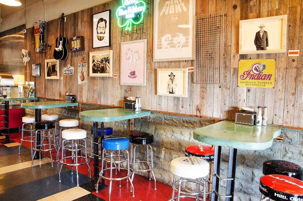 Slow Bone BBQ | restaurant | 2234 Irving Blvd, Dallas, TX 75207, USA | 2143777727 OR +1 214-377-7727