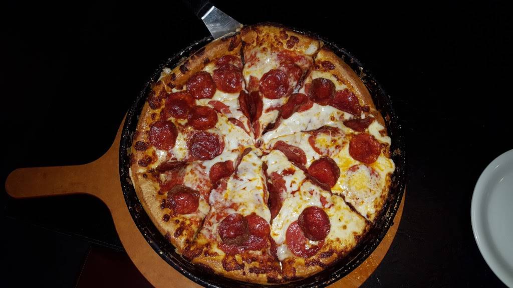 Pizza Hut | restaurant | Seawall Blvd, Galveston, TX 77551, USA | 4097403400 OR +1 409-740-3400