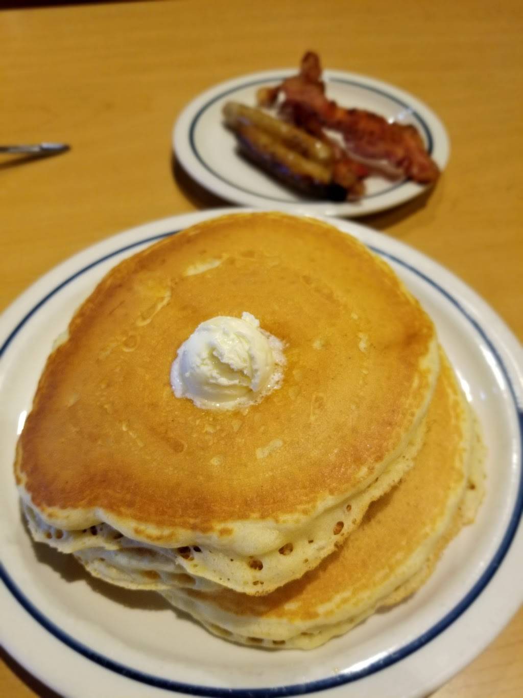 IHOP | bakery | 10155 Paseo Montril, San Diego, CA 92129, USA | 8584849797 OR +1 858-484-9797