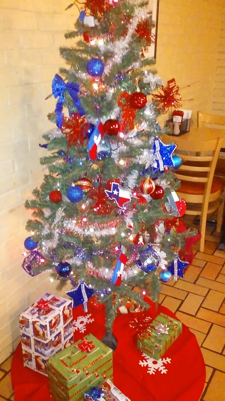 Dairy Queen | restaurant | 905 W Cameron Ave, Rockdale, TX 76567, USA | 5124465950 OR +1 512-446-5950