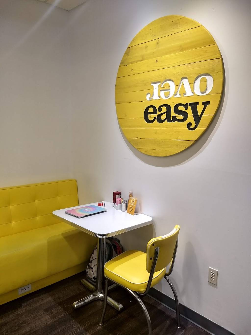 Over Easy - Biltmore | restaurant | 2398 E Camelback Rd #150, Phoenix, AZ 85016, USA | 6026877456 OR +1 602-687-7456