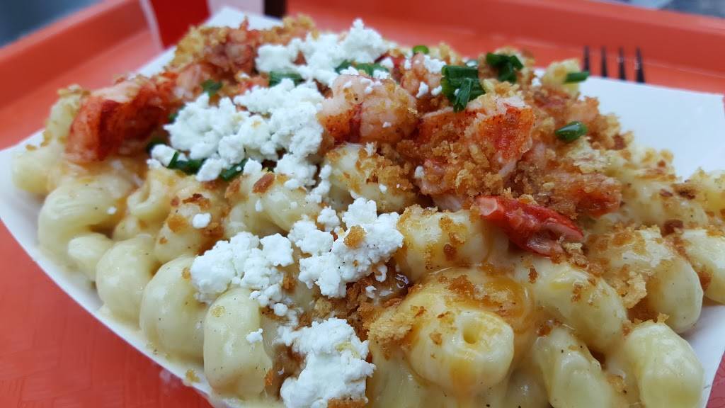 Macarollin | restaurant | 7979 Pittsford Victor Rd #117, Victor, NY 14564, USA | 5852614655 OR +1 585-261-4655