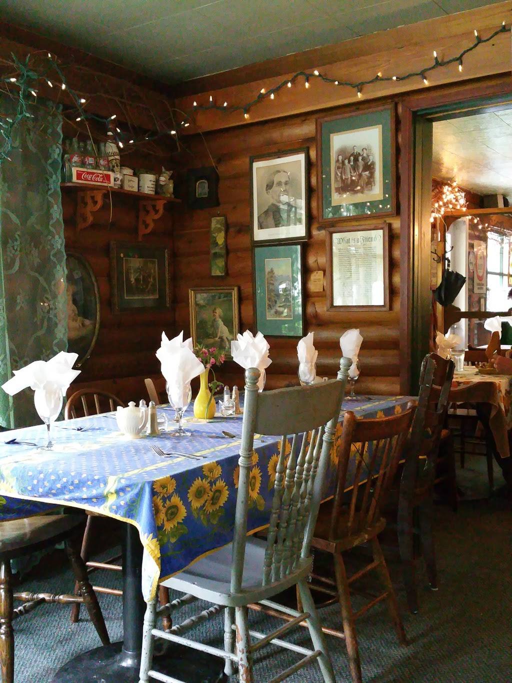 Davidsons Country Dining | restaurant | 73 Big Bay Point Rd, Innisfil, ON L9S 2V7, Canada | 7054361476 OR +1 705-436-1476