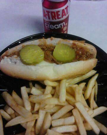 Arroyos Deli Pizza | restaurant | 236 Greenwich Street, Reading, PA 19601, USA | 6109276399 OR +1 610-927-6399