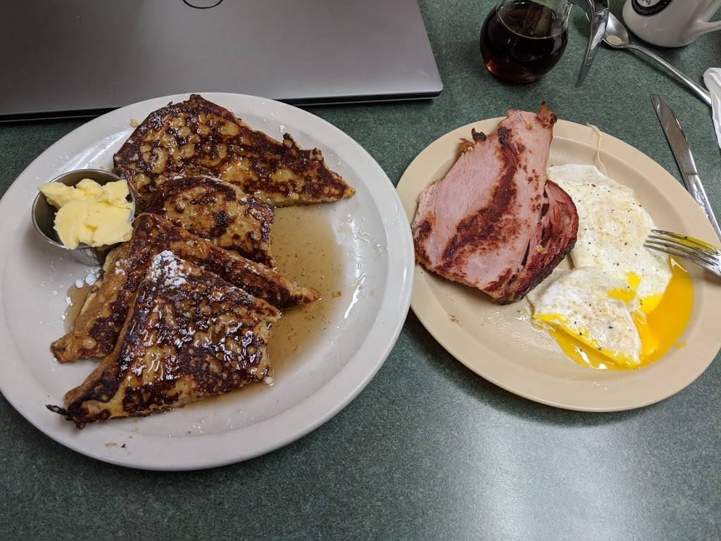 Busy Bee | restaurant | 226 Gilman Ave, Marietta, OH 45750, USA | 7403733755 OR +1 740-373-3755