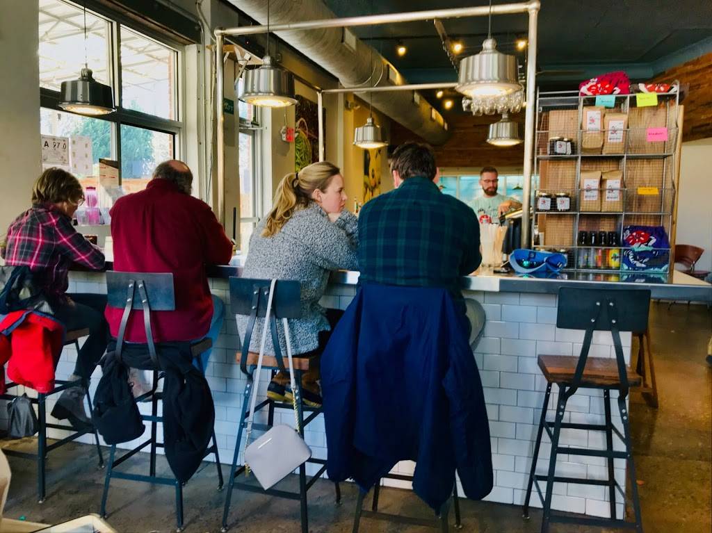 Early Girl Eatery | restaurant | 444 Haywood Rd #101, Asheville, NC 28806, USA | 8288202323 OR +1 828-820-2323